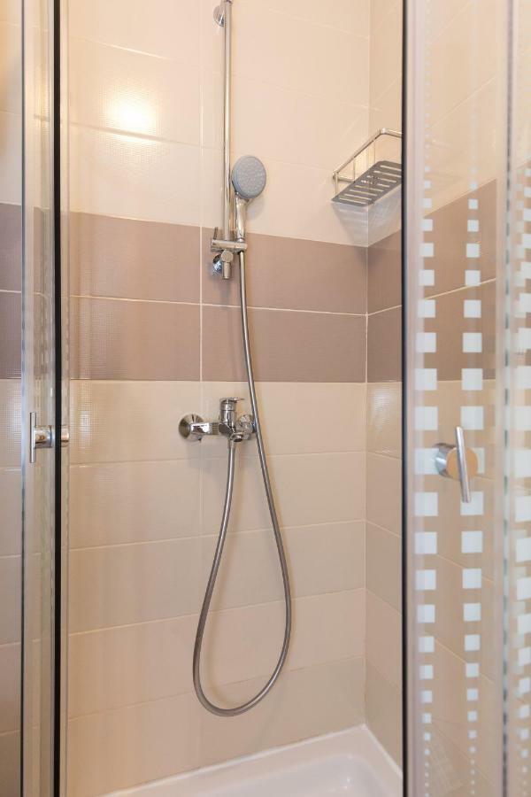 Apartments Marta Krk Town Luaran gambar